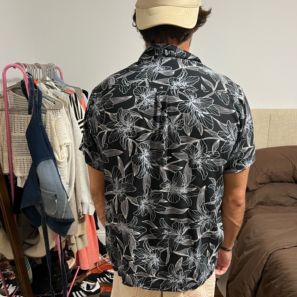 HAWAII button up shirt - Picture 10 of 14